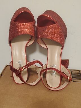 Women's Red Glitter Platform Sandals, High Heel, Size 8.